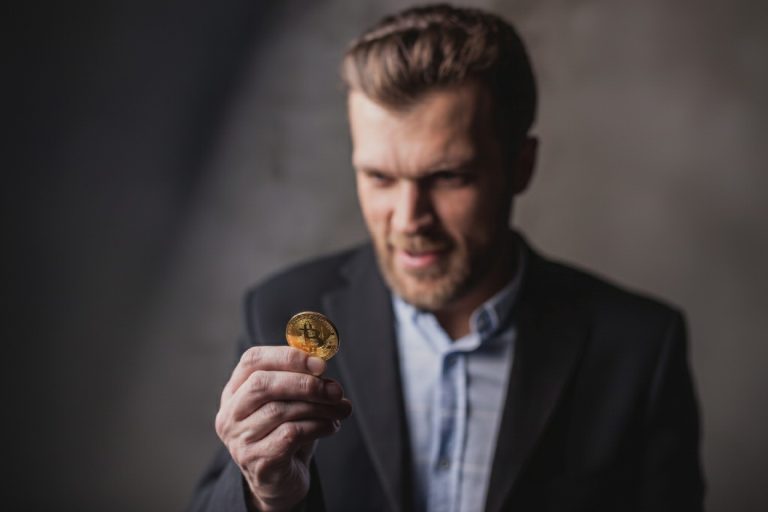 Read more about the article Episode 1: What is Cryptocurrency?